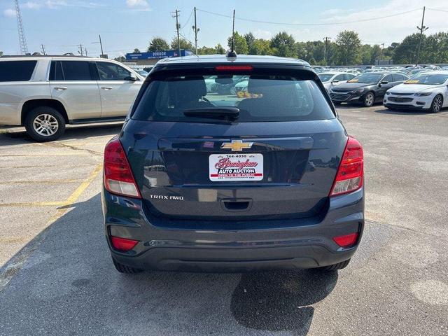 Photo of 2018 GREY Chevrolet Trax