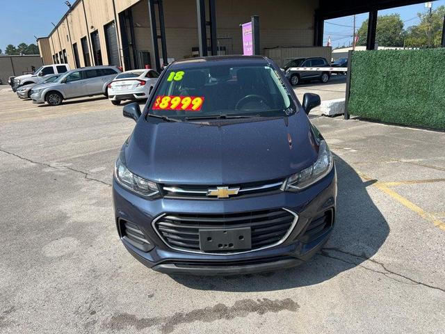 Photo of 2018 GREY Chevrolet Trax