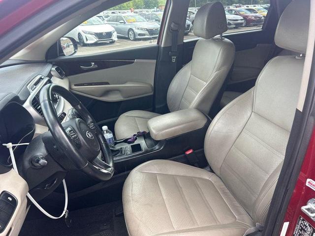 Photo of 2017 Remington Red Kia Sorento