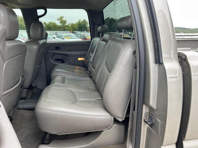 Photo of 2003 SILVER Chevrolet Silverado 1500