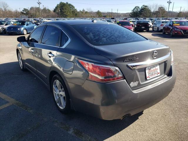 Photo of 2015 GREY Nissan Altima