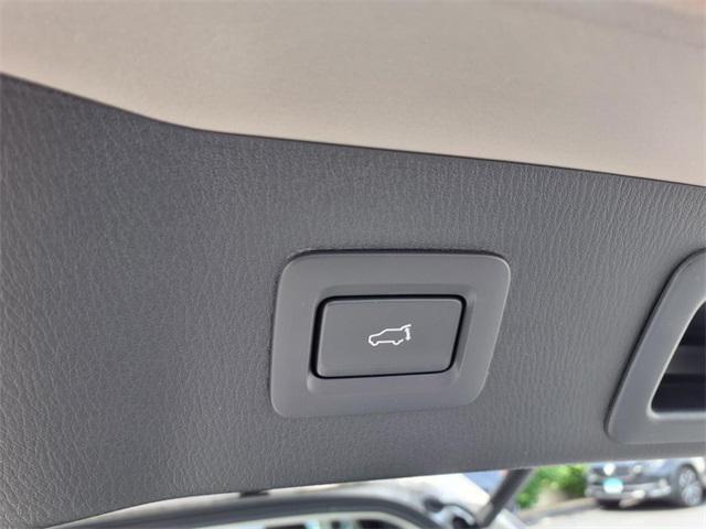 Photo of 2025 Tan Mazda CX-5