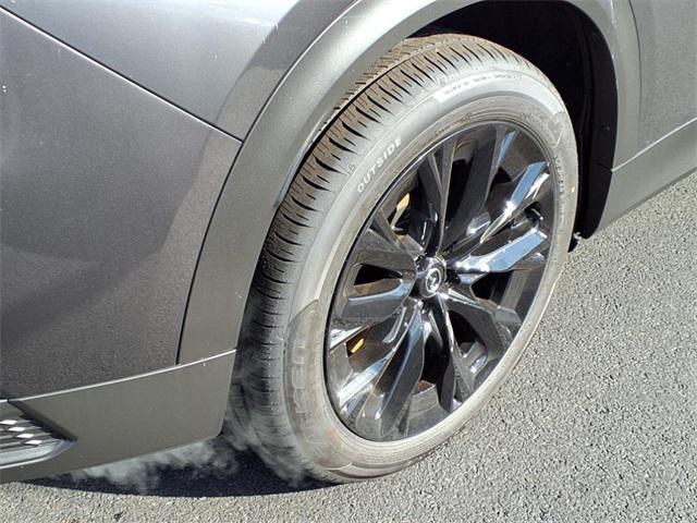 Photo of 2025 Gray Mazda CX-90 PHEV