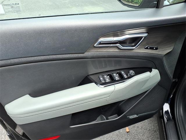 Photo of 2023 Ebony Black Kia Sportage