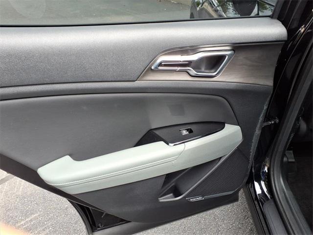 Photo of 2023 Ebony Black Kia Sportage