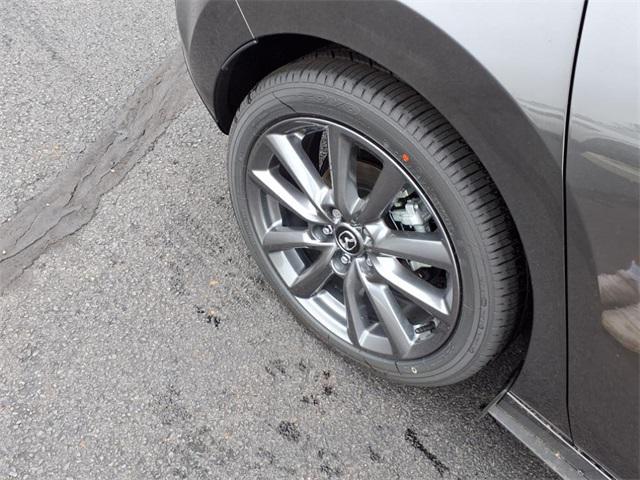 Photo of 2025 Gray Mazda Mazda3