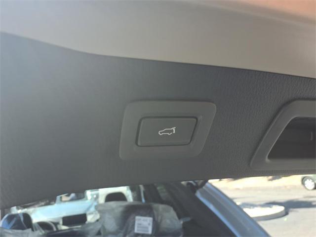 Photo of 2025 Tan Mazda CX-5