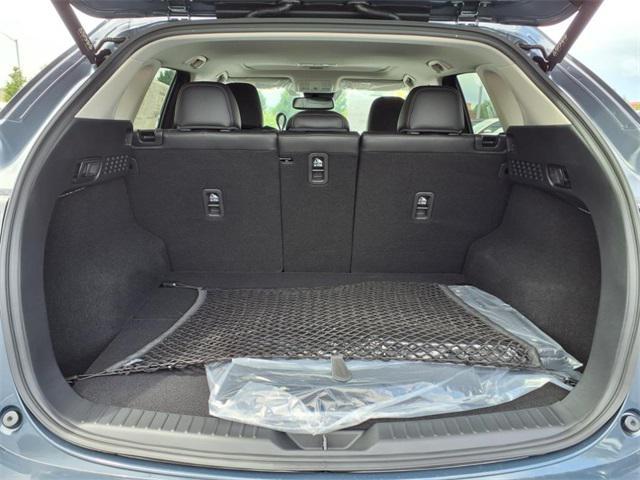 Photo of 2025 Gray Mazda CX-5