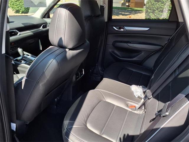 Photo of 2025 Gray Mazda CX-5