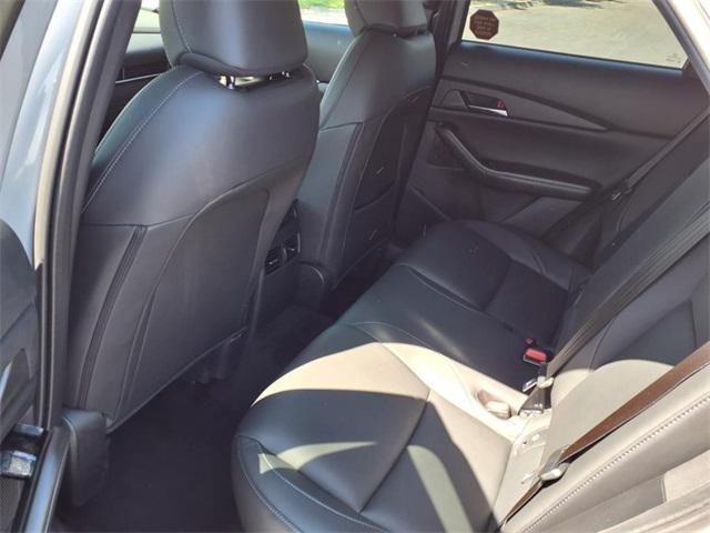 Photo of 2025 Gray Mazda CX-30