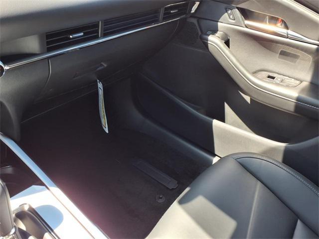 Photo of 2025 Gray Mazda CX-30