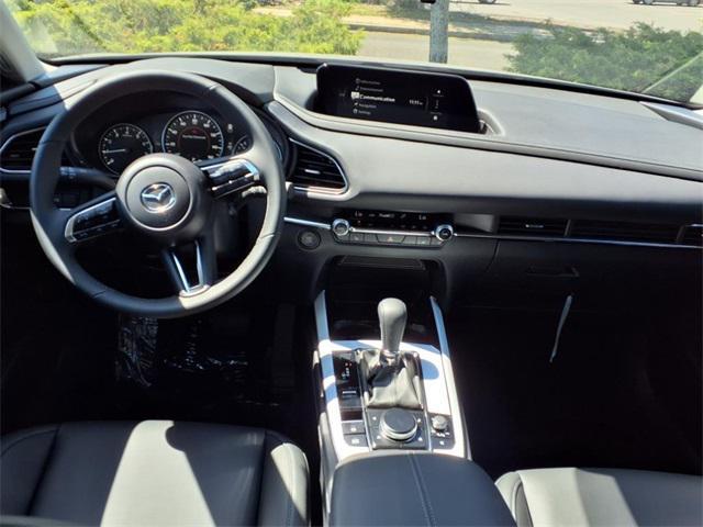 Photo of 2025 Gray Mazda CX-30