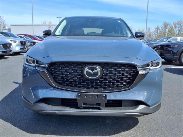 Photo of 2025 Gray Mazda CX-5