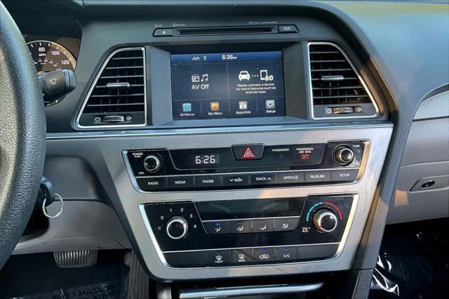 Photo of 2016 Blue Hyundai SONATA