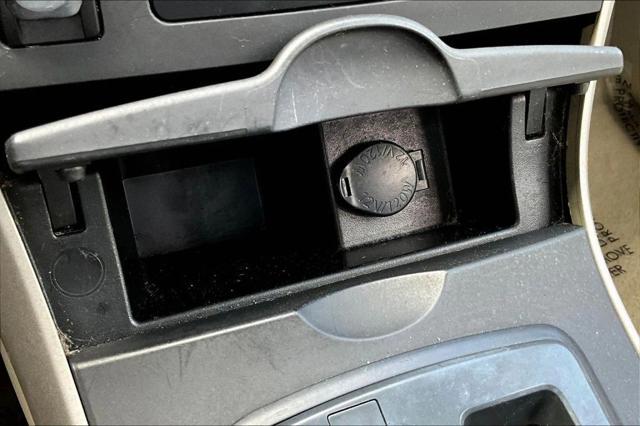 Photo of 2009 Gold Toyota Corolla