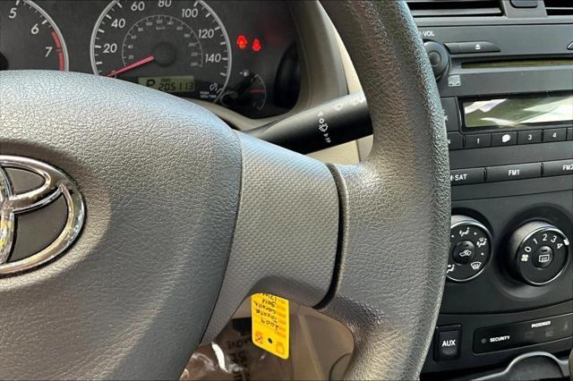 Photo of 2009 Gold Toyota Corolla