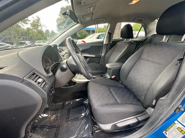 Photo of 2010 Blue Streak Metallic Toyota Corolla