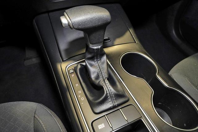 Photo of 2020 Ebony Black Kia Sorento