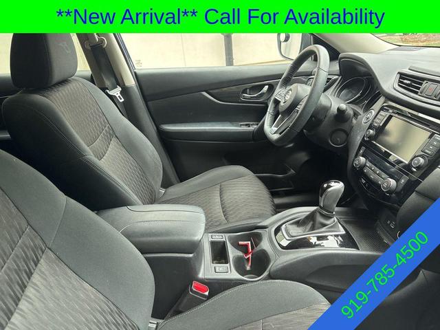 Photo of 2020 Caspian Blue Metallic Nissan Rogue