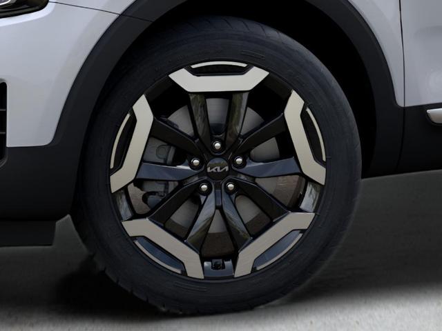 Photo of 2025 Glacial White Pearl Kia Telluride