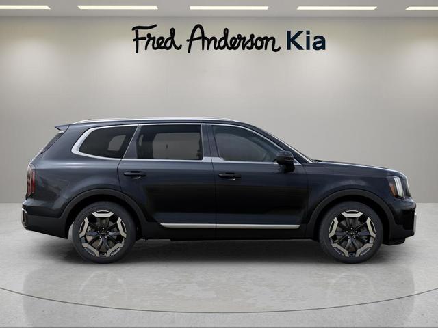 Photo of 2025 Panthera Metal Kia Telluride