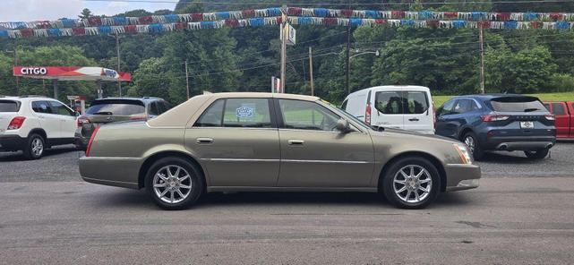 2011 Cadillac DTS