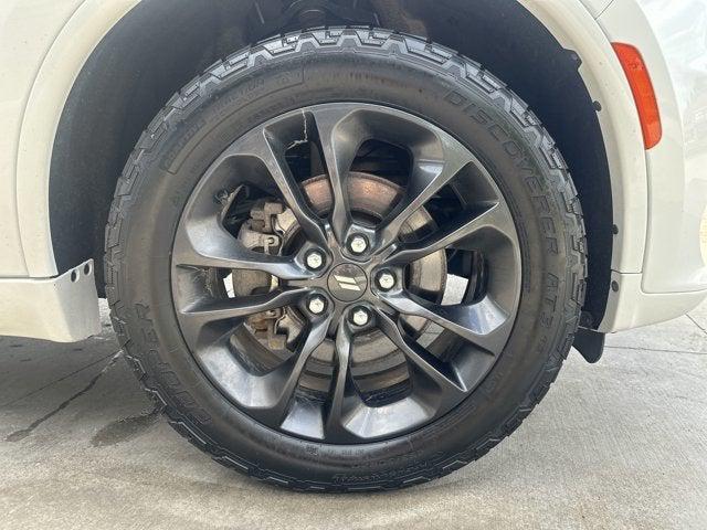 Photo of 2021 White Knuckle Clearcoat Dodge Durango