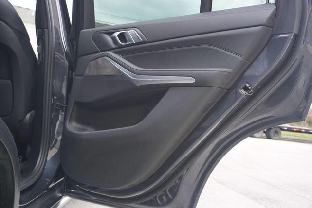 Photo of 2019 Arctic Gray Metallic BMW X5
