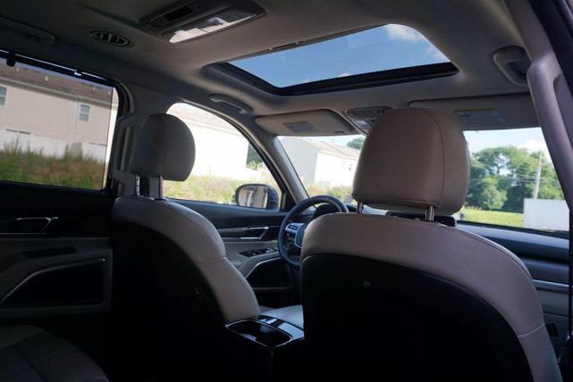 Photo of 2020 Gravity Grey Kia Telluride