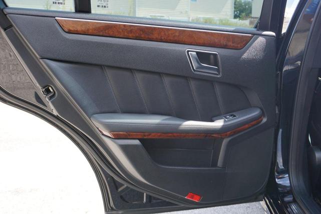Photo of 2013 Black Mercedes-Benz E-Class