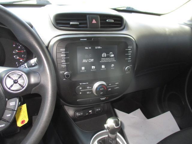 Photo of 2019 Bright Silver Kia Soul