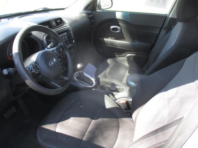 Photo of 2019 Bright Silver Kia Soul
