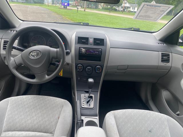 Photo of 2009 Blue Streak Metallic Toyota Corolla