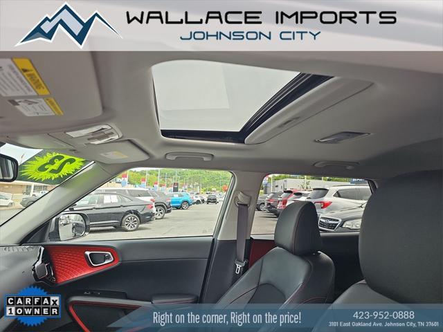 Photo of 2023 Steel Gray Kia Soul