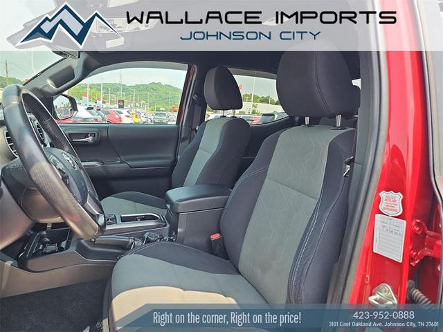 Photo of 2020 Barcelona Red Metallic Toyota Tacoma