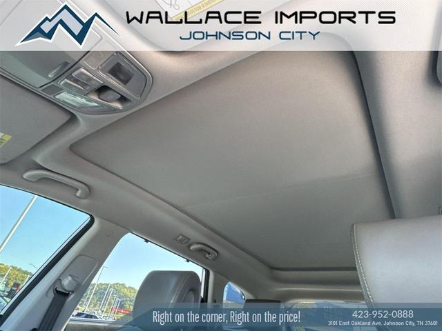 Photo of 2018 Monaco White Hyundai SANTA FE