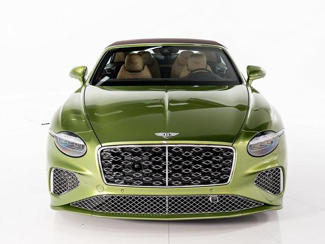 Photo of 2025 Tourmaline Green - by Mulliner Bentley Continental GT