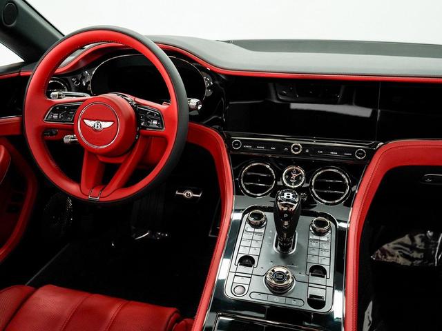 Photo of 2025 Beluga Bentley Continental GT