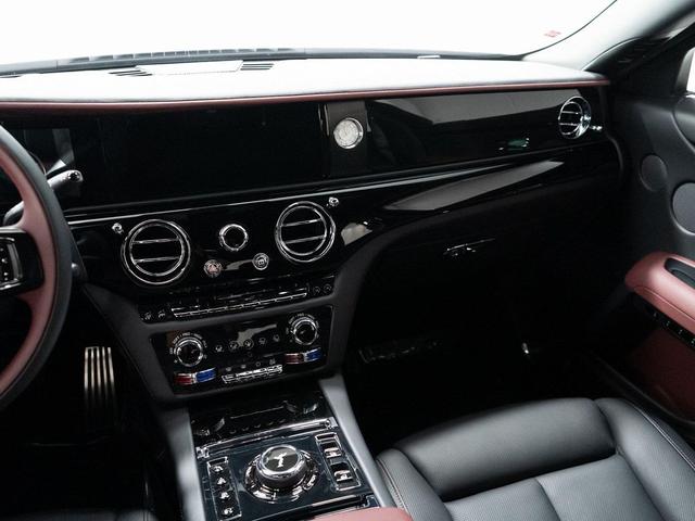 Photo of 2023 Gunmetal Rolls-Royce Ghost