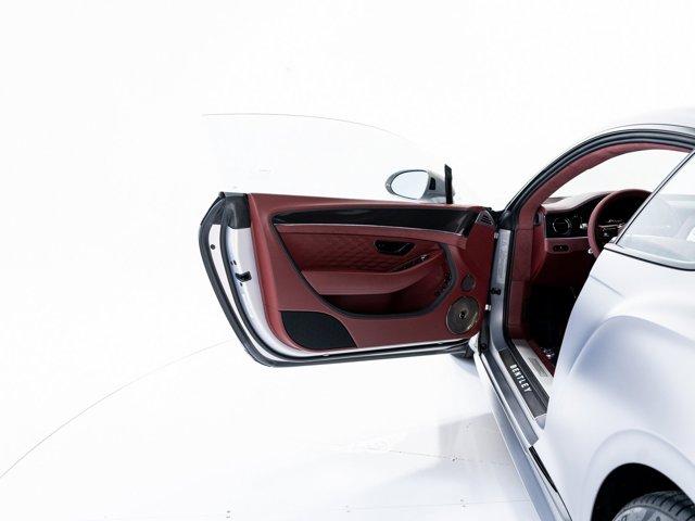Photo of 2025 Extreme Silver Satin - by Mulliner Bentley Continental GT