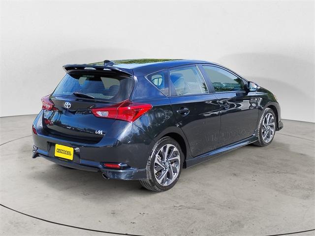 Photo of 2018 Black Sand Pearl Toyota Corolla iM