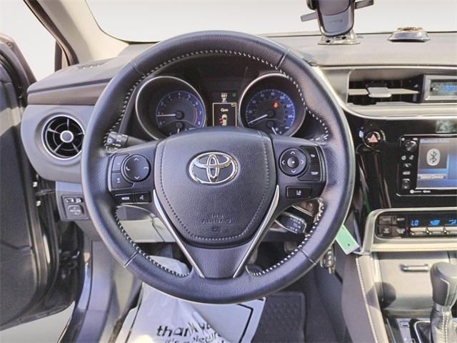 Photo of 2018 Black Sand Pearl Toyota Corolla iM