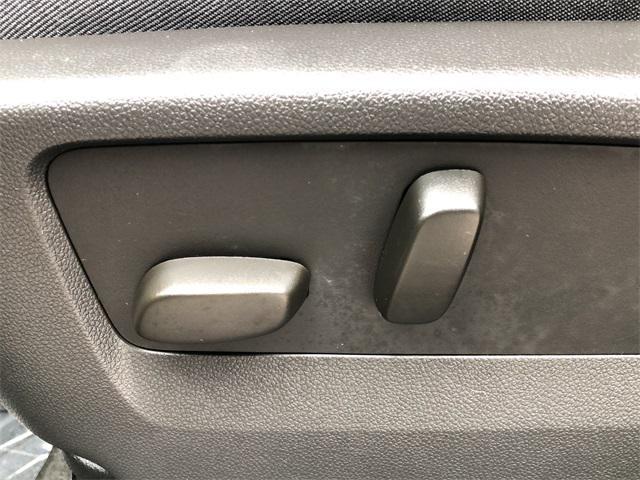 Photo of 2023 Ebony Twilight Metallic Buick Envision