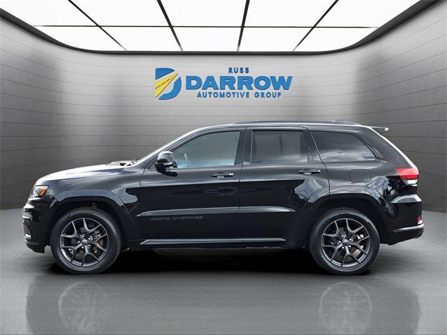 Photo of 2019 Diamond Black Crystal Pearlcoat Jeep Grand Cherokee