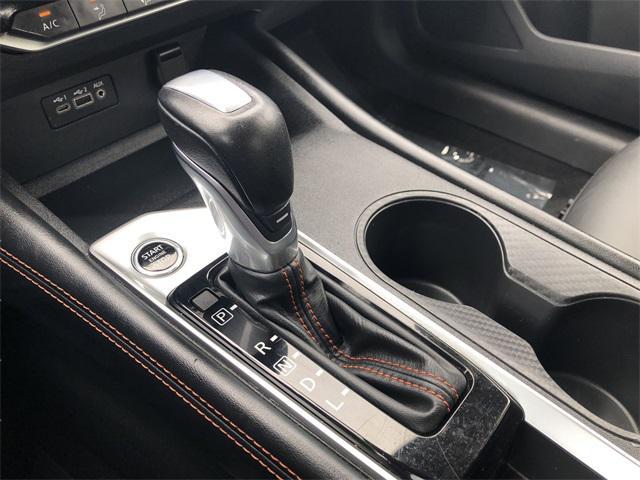 Photo of 2022 Glacier White Nissan Altima