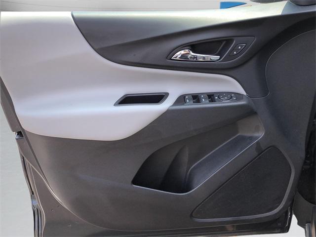 Photo of 2020 Nightfall Gray Metallic Chevrolet Equinox