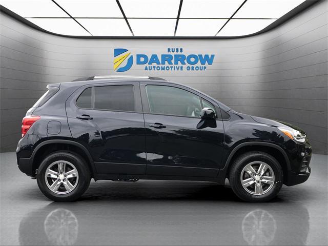 Photo of 2022 Midnight Blue Metallic Chevrolet Trax