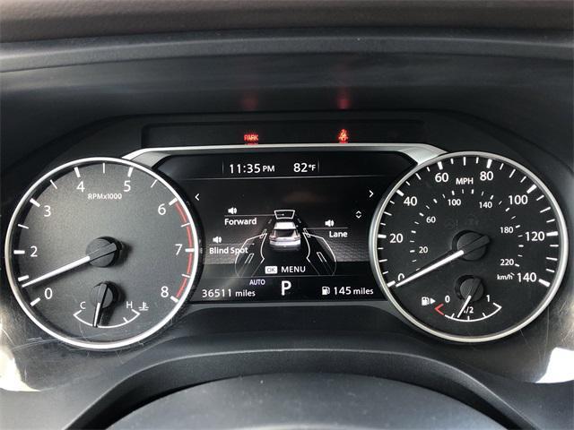 Photo of 2021 Pearl White Tricoat Nissan Rogue