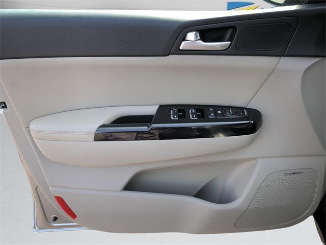 Photo of 2021 Steel Gray Kia Sportage