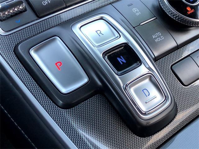 Photo of 2022 Shimmering Silver Hyundai SANTA FE